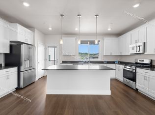 16675 SW Jean Louise Rd, Tigard, OR 97223