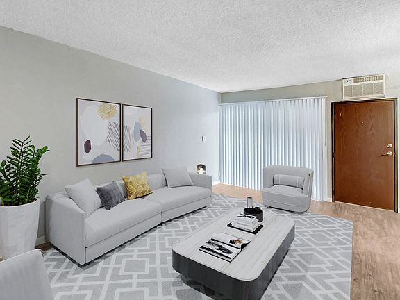 4th image of 5112 Laurel Canyon Blvd APT 305