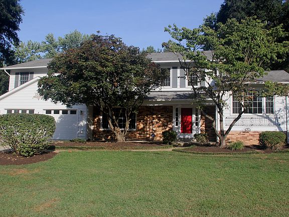 2nd image of 8707 Falkstone Ln