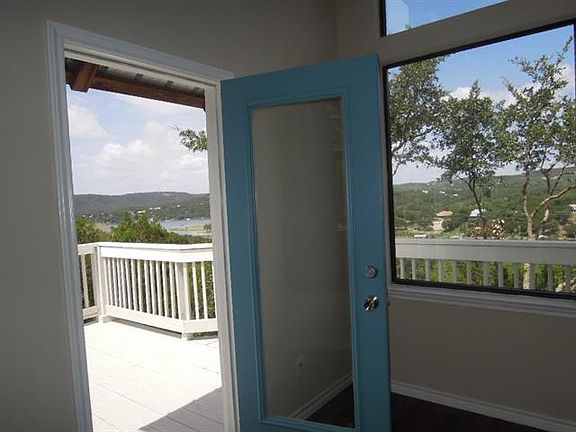 4th image of 11006 Hill Dr