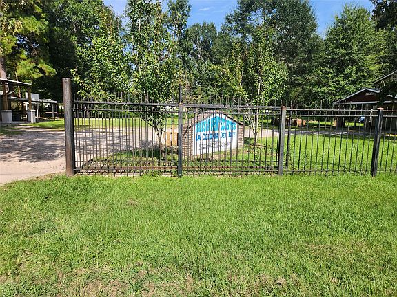 4th image of 19094 Norfolk Ct