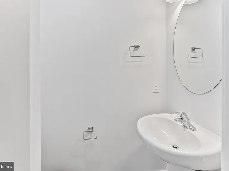 147 Olga Dr — Photo 20