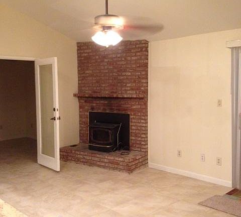 3rd image of 9409 Seager Ct
