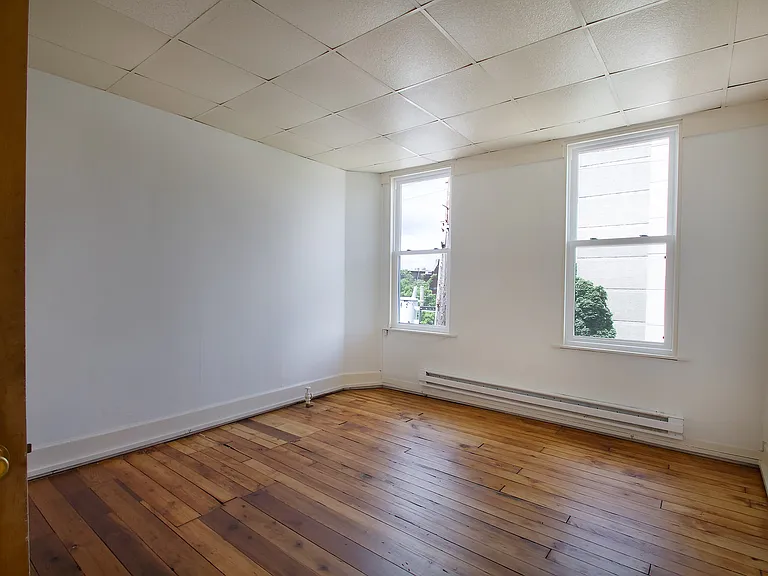 722 Wood St #5 — Photo 7