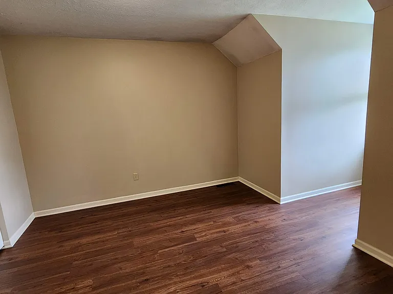 28 Applewood Cir — Photo 10