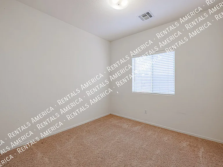 3752 E Woodside Way — Photo 12