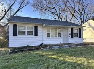9751 Millburn Dr, Saint Louis, MO 63136