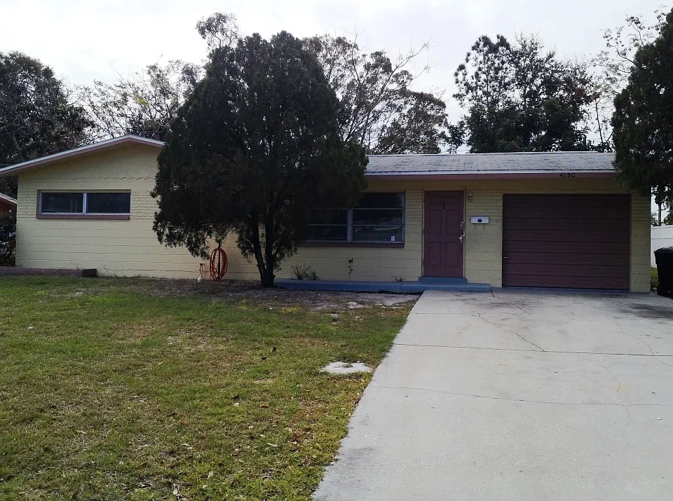 4150 Barracuda Dr SE