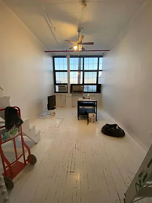 Rented by Carnegie Management Inc | media 2