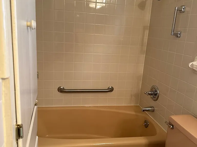2301 Post Oak Rd — Photo 13