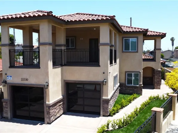 22330 Arline Ave, Hawaiian Gardens, CA 90716