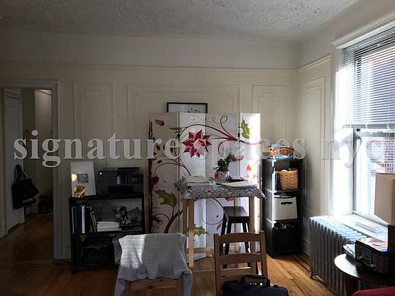 2nd image of 4325 44th St APT D1