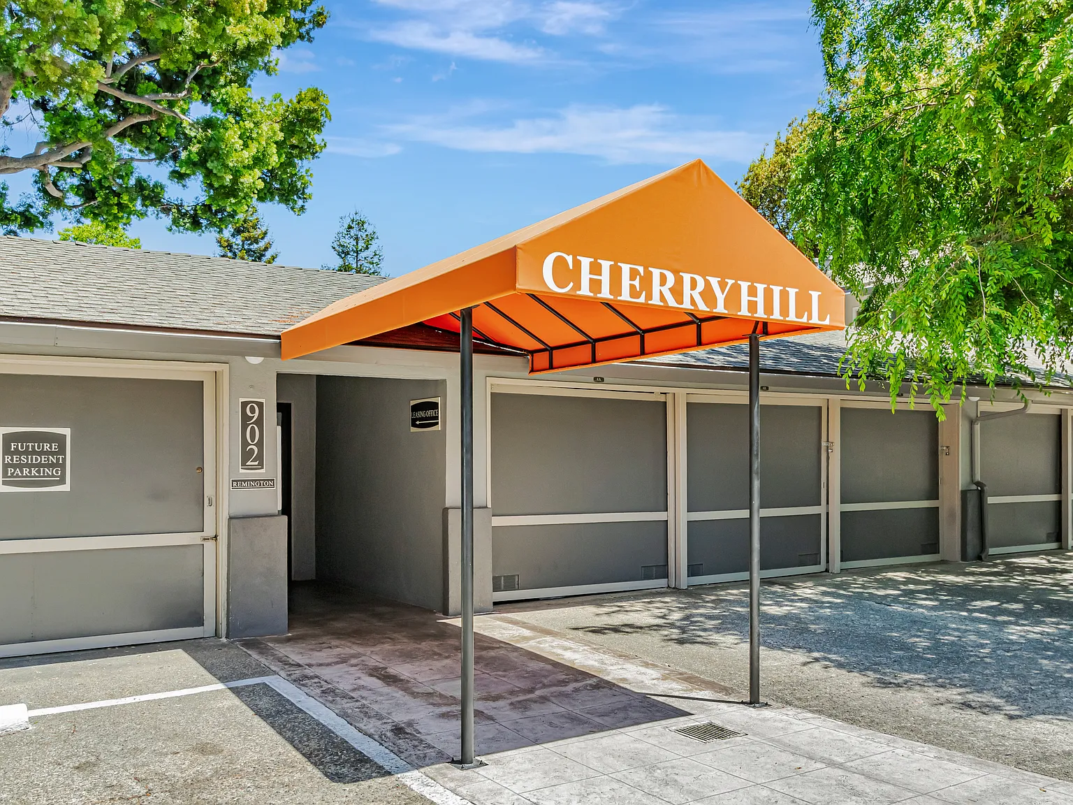 Cherryhill — Photo 2
