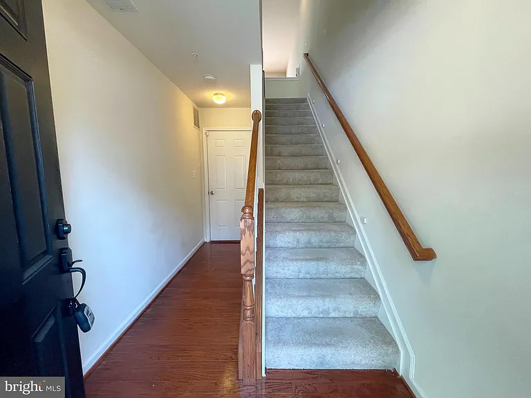 2863 Hedgerow Pl — Photo 5