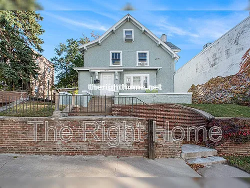 3021 Harney St #3 Photo 1 3021 Harney St #3 Photo 1