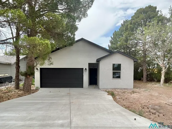 309 W Berry Dr, Hobbs, NM 88240
