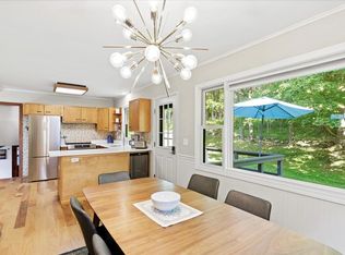 275 Hillvale Dr, Manchester Center, VT 05255