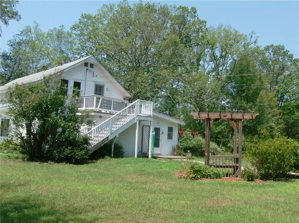 422 Mettacahonts Road, Accord, NY 12404