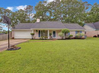 1037 Lake Dockery Dr, Byram, MS 39272