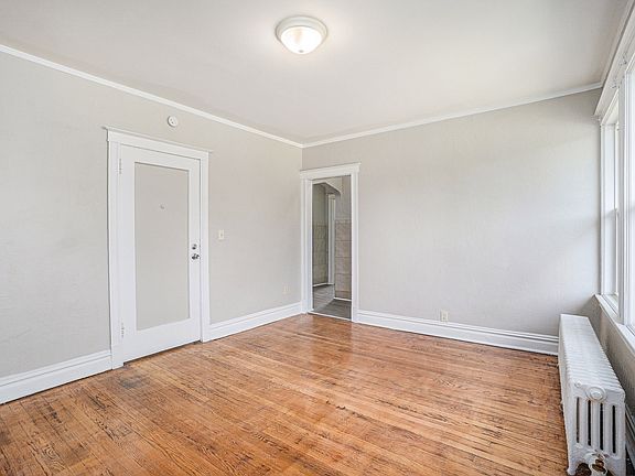 2nd image of 258 Capital Ave NE #5