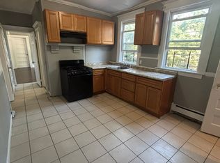 378 Avon Ave APT 2L, Newark, NJ 07108