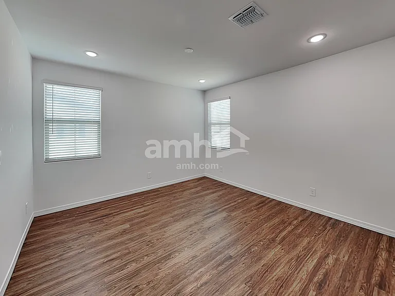 15074 W Sherman St — Photo 20