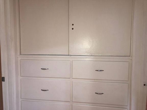 Storage space in hall