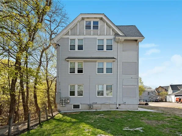 58 Harrison Ave, Woonsocket, RI 02895