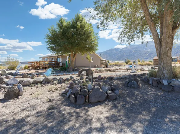 463 S Main St, Annabella, UT 84711