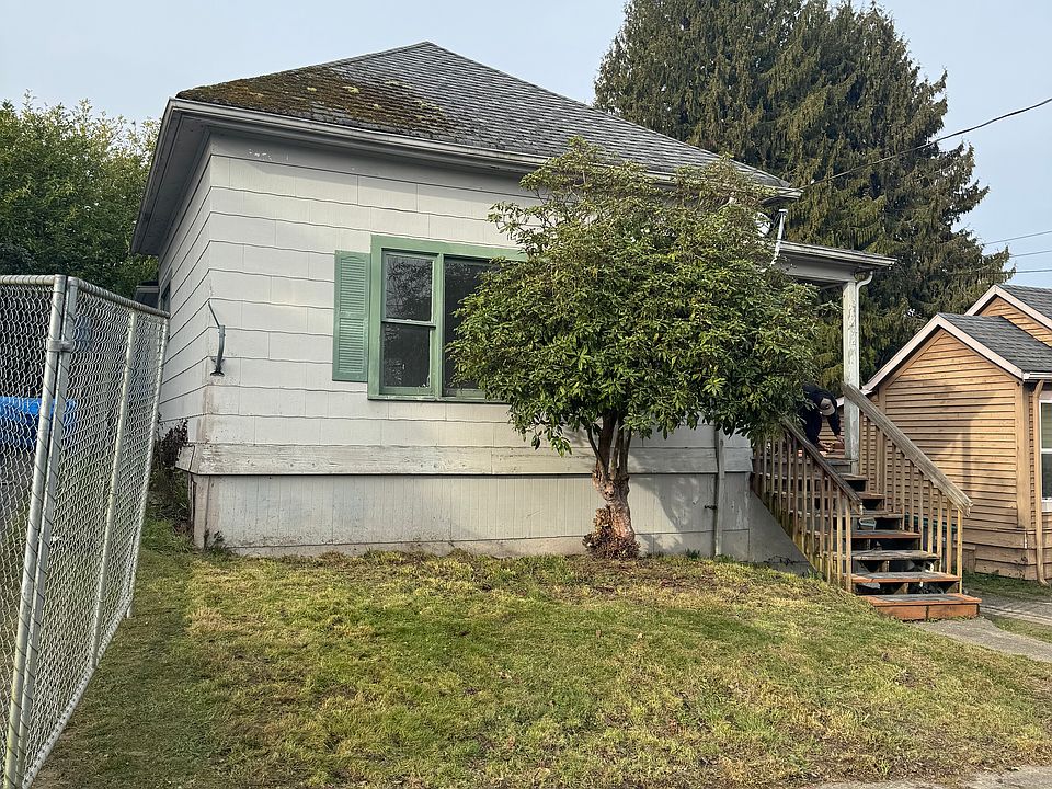 1st image of 927 Highland Ave