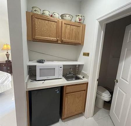 3rd image of 8232 Mulligan Cir #2812