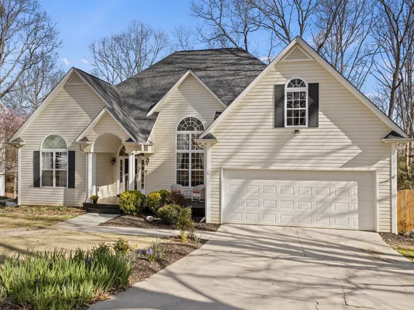 135 Warrenton Way, Simpsonville, SC 29681
