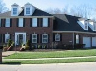 10828 Driver Dr, Evansville, IN 47711