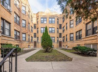7331 N Honore St #GA, Chicago, IL 60626
