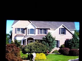 78 Millstone Ct, Bangor, PA 18013