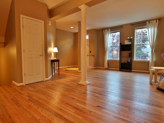 4th image of 15574 Winding Creek Dr