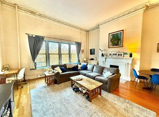 140 Beacon St APT 3A, Boston, MA 02116