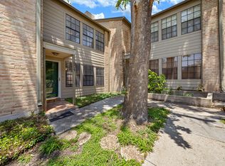 7711 Callaghan Rd APT 501, San Antonio, TX 78229