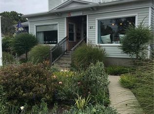 27 Broadway Avenue Ext, Mystic, CT 06355