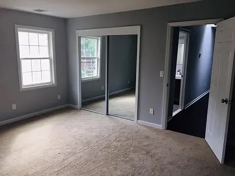 65 Old Post Rd — Photo 5