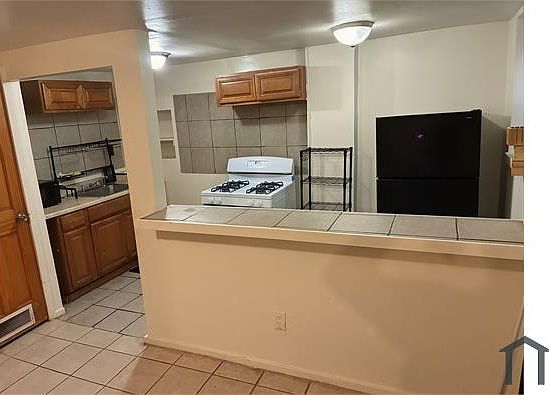 2nd image of 3913 Chatham Rd APT C5