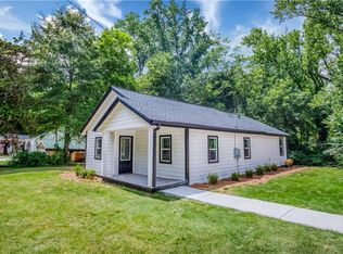 206 Walker Dr, Monroe, GA 30655