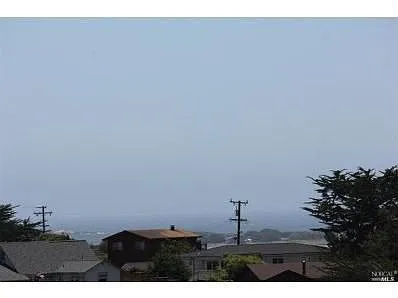 1800 Highway 1 photo 1