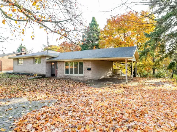 18 Kennedy Dr, Kawartha Lakes, ON K0M 1N0