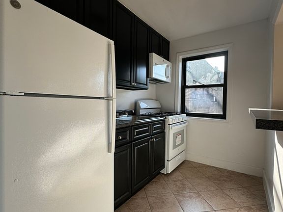 5th image of 21-14 21st Ave #1A