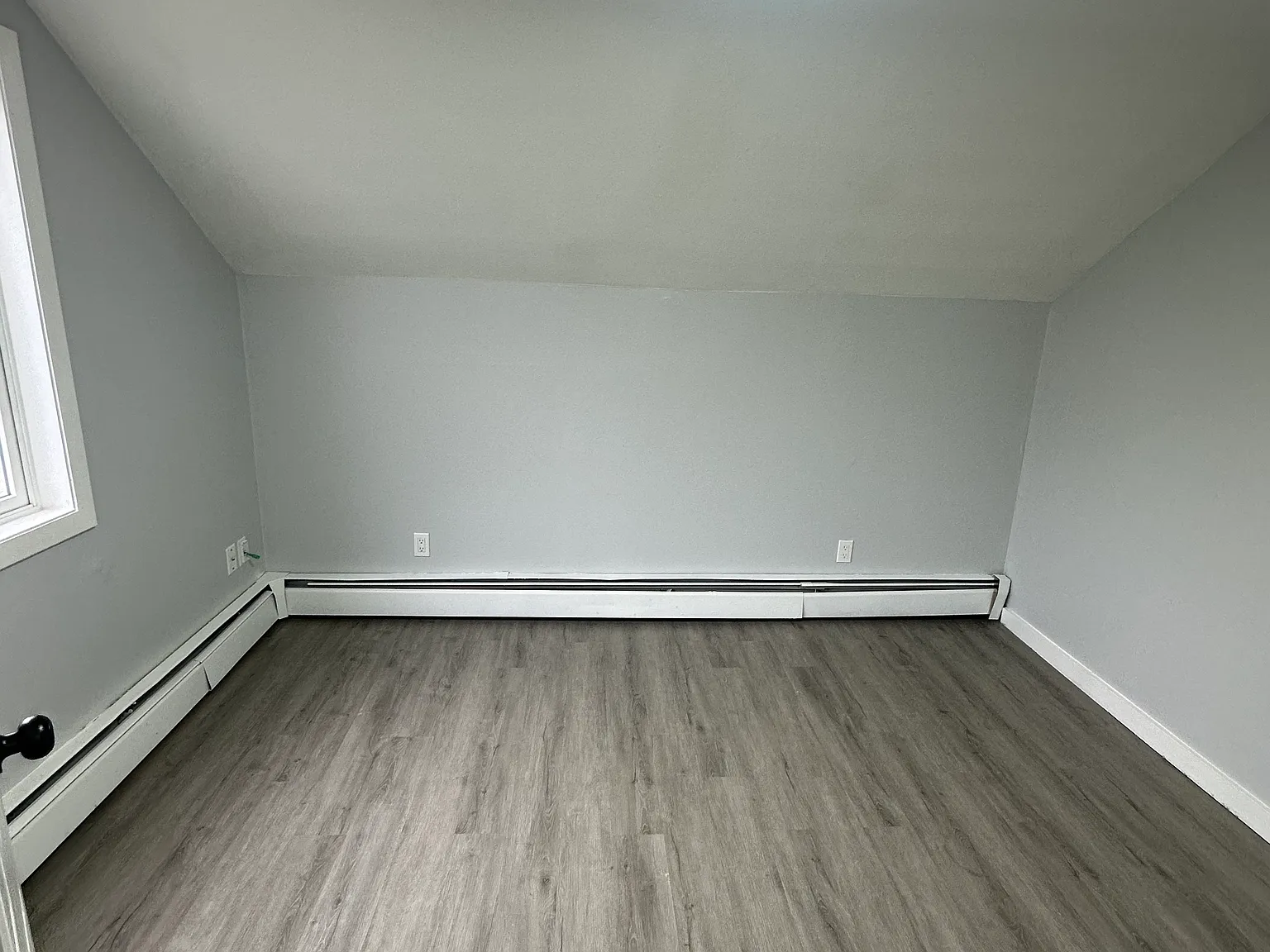2 bed, 550 sqft, $1,600 — Photo 3