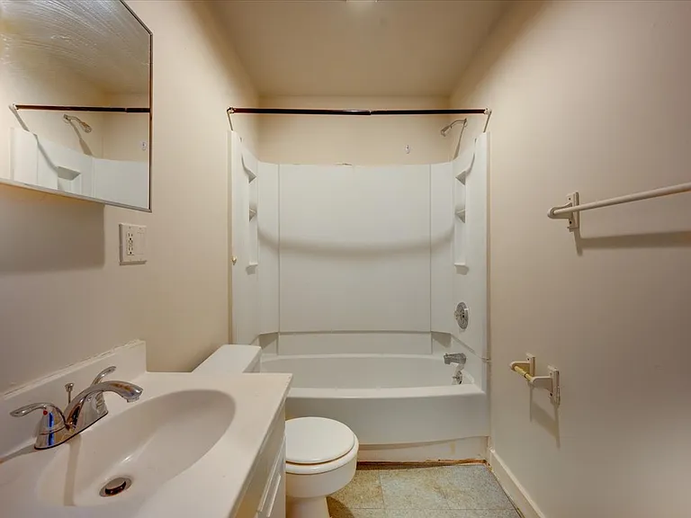 1149 Ogden Street Ext #3 — Photo 12