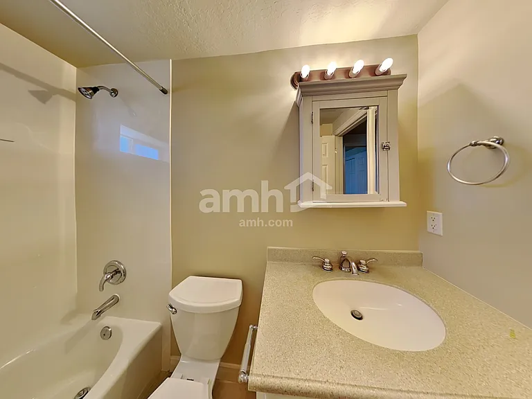 182 S 1125 W — Photo 17