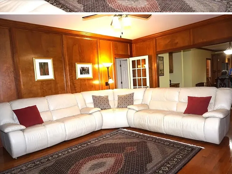 2438 Kings Arms Dr — Photo 12
