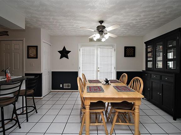 5th image of 303 Cammi Dr